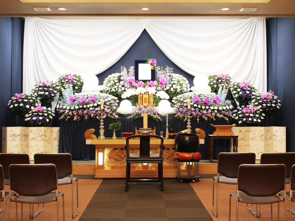 セレモホール金沢文庫ホール祭壇