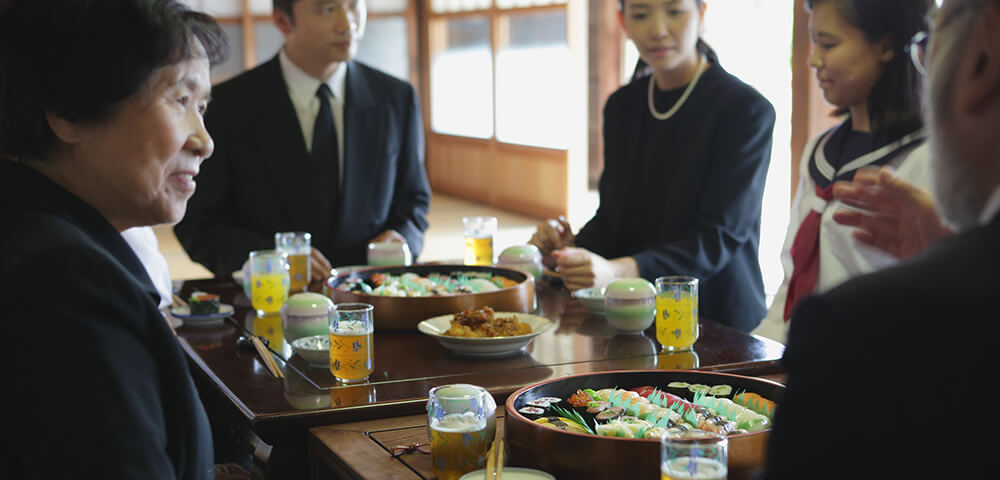 通夜振る舞いの写真。大阪祭典周辺で通夜振る舞いの食事ができる店を紹介