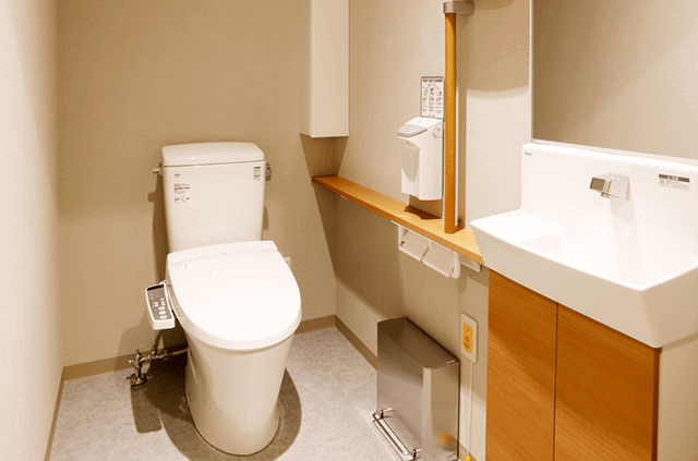 札幌市北区の民営斎場「やわらぎ斎場 屯田」親族控室トイレ