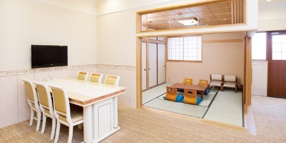 和泉市の民営斎場「泉中央メモリアルホール」親族控室